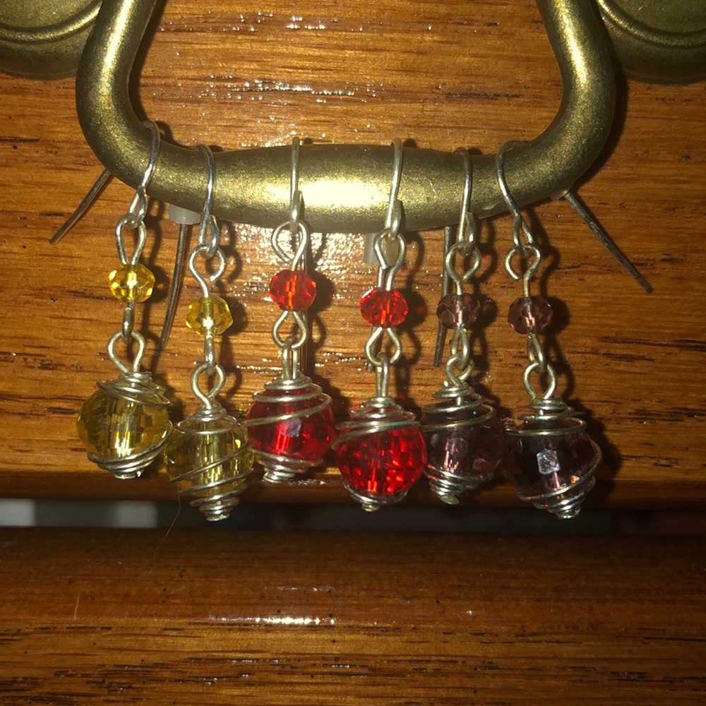 6-piece earring set (red, yellow, purple)